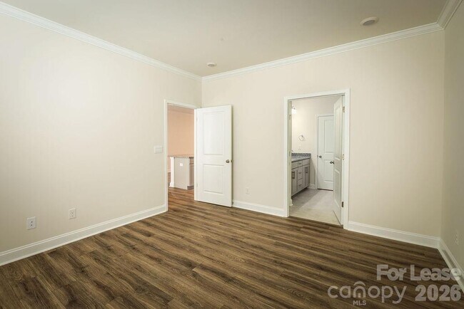 Building Photo - 4160 Steel Wy