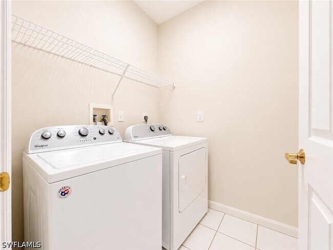 Building Photo - 3431 Pointe Creek Ct