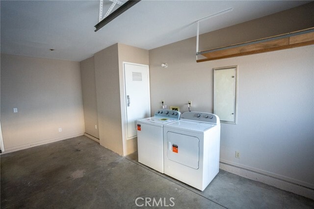Building Photo - 15061 Fuchsia Ct