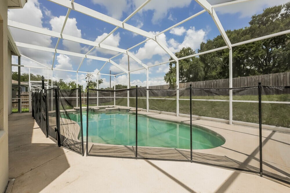 Building Photo - 3002 Summer Cruise Dr