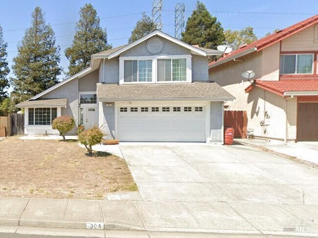 Building Photo - 304 Kingsly Ln