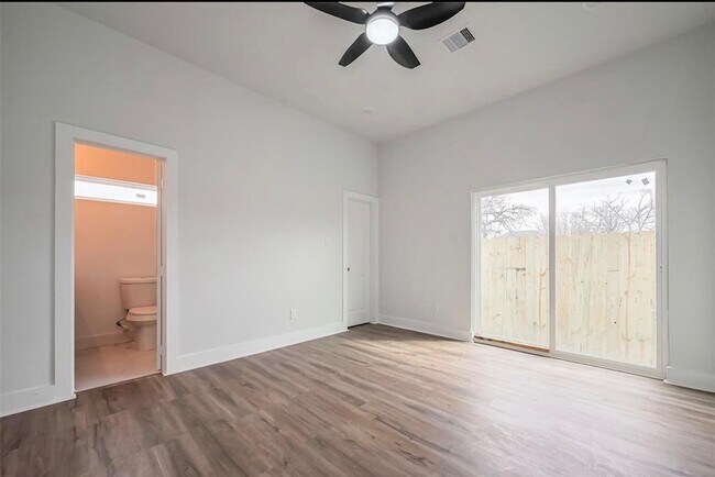 Building Photo - 7993 Attwater St