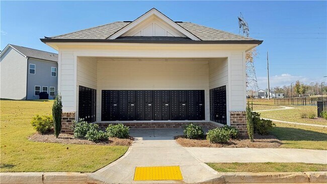 Building Photo - 5343 Milford Dr