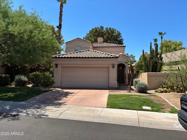 Primary Photo - 7891 E Desert Cove Ave