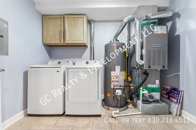 Building Photo - 1227 Ranchview Ct