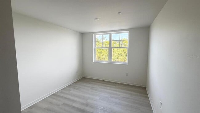 Building Photo - 5587 Millennia Park Dr
