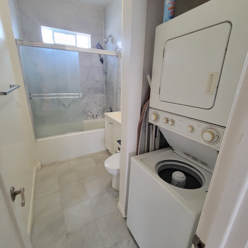 Building Photo - 4528 Edgewood Pl