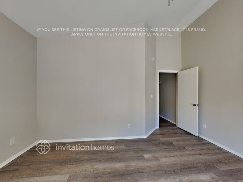 Building Photo - 17609 N 14th St