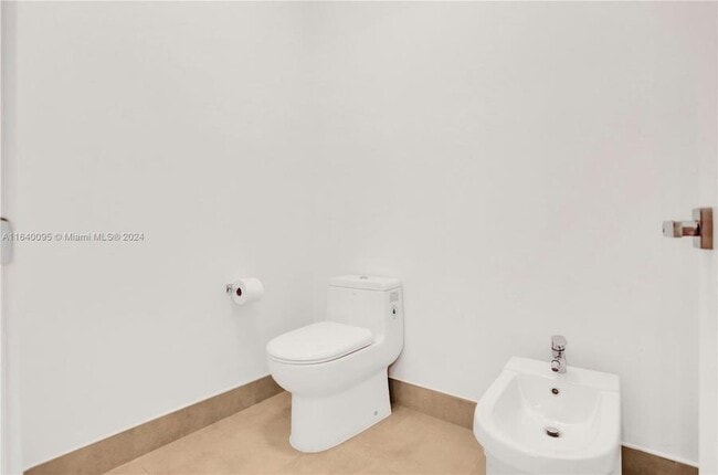 Building Photo - 10271 NW 72nd St