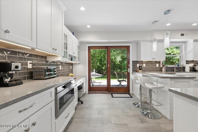 Building Photo - 7 Cannan Ct