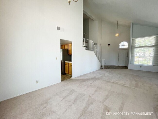 Building Photo - 420 Crater Ct