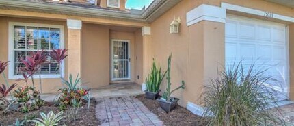 Building Photo - 15035 Sterling Oaks Dr