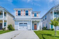 Building Photo - 11 Pomona Cir