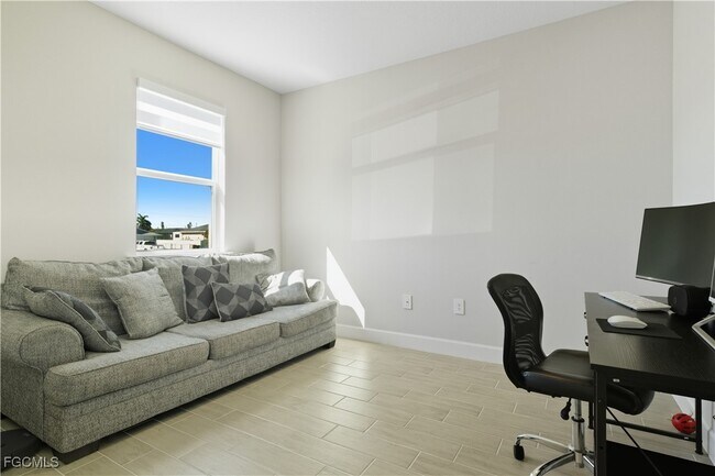 Building Photo - 525 Tropicana Parkway W