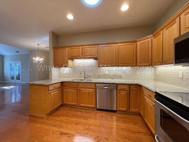 Building Photo - 8409 Olde Troon Dr