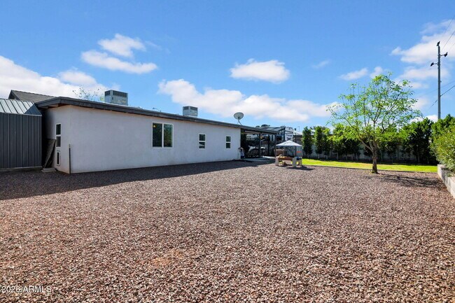 Building Photo - 14446 N 40th Pl