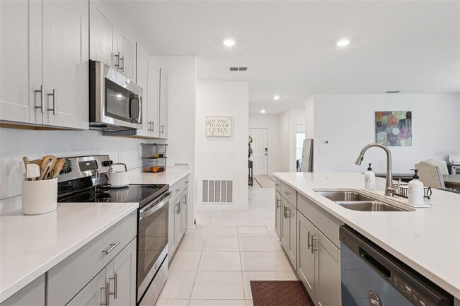 Building Photo - 1099 Calico Pointe Cir