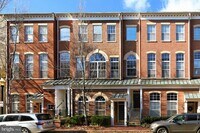 Building Photo - 181 Martin Ln