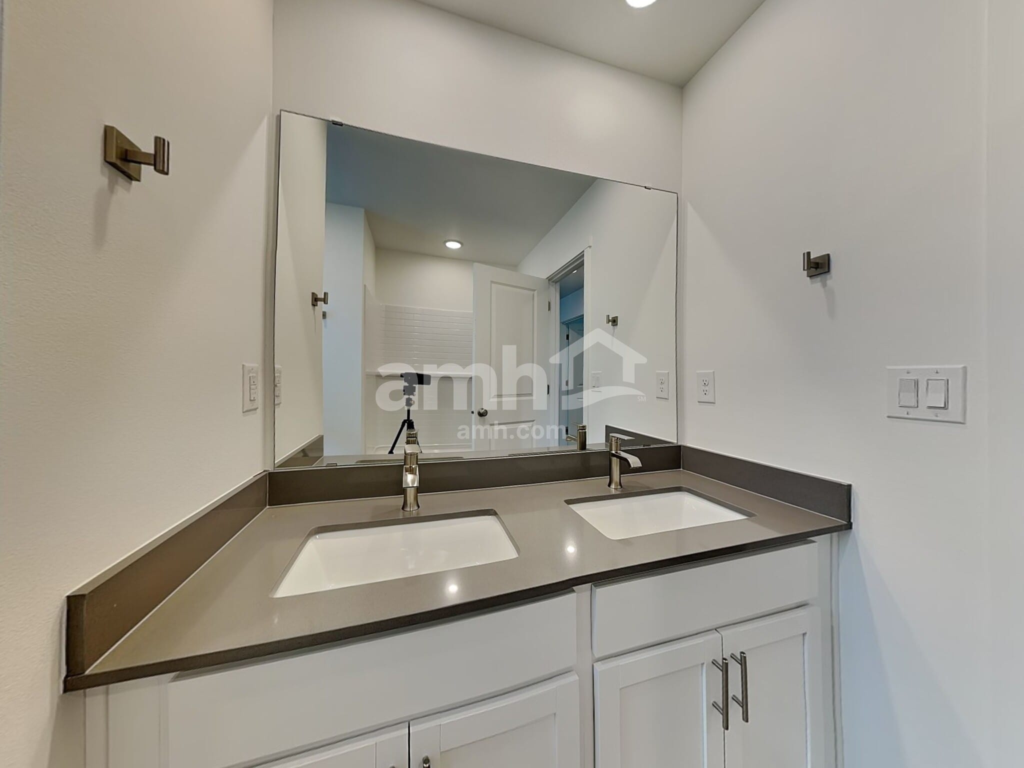 Building Photo - 5109 Turnstone St SE