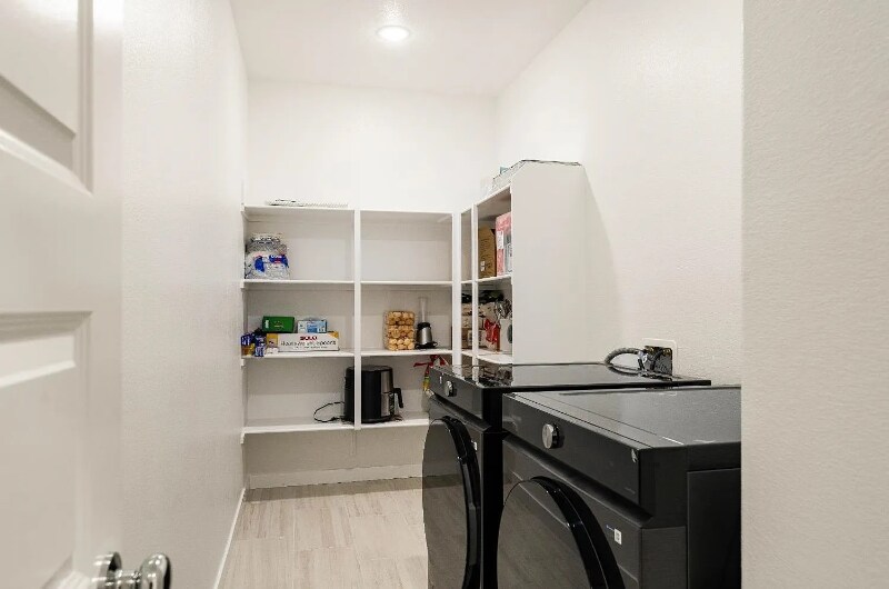 Building Photo - 12783 Crossbill Wy