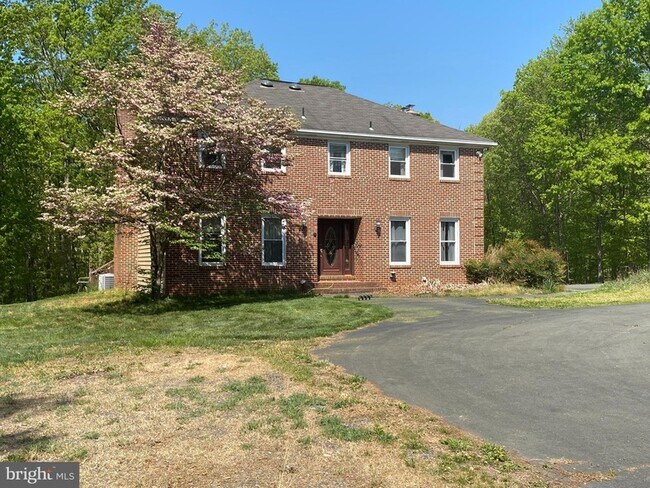 Building Photo - 14917 Lee Hwy