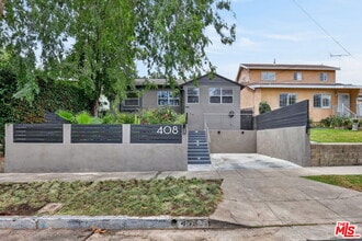 Building Photo - 408 Kendall Ave