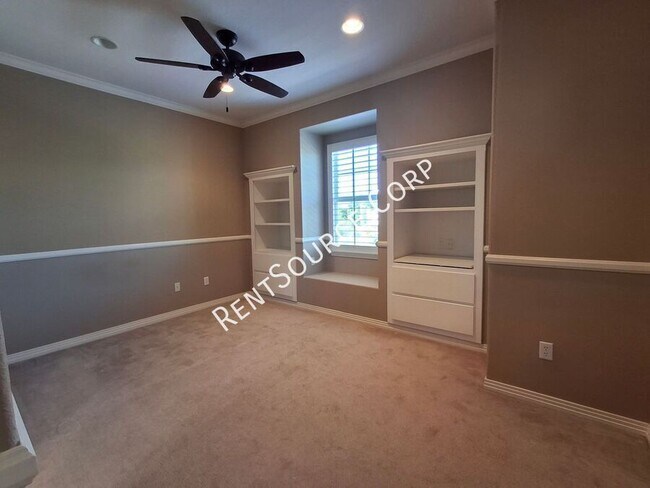 Building Photo - 27046 Maple Tree Ct