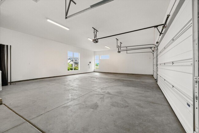 Building Photo - Luxury Rental | Dry Creek Ranch Estates