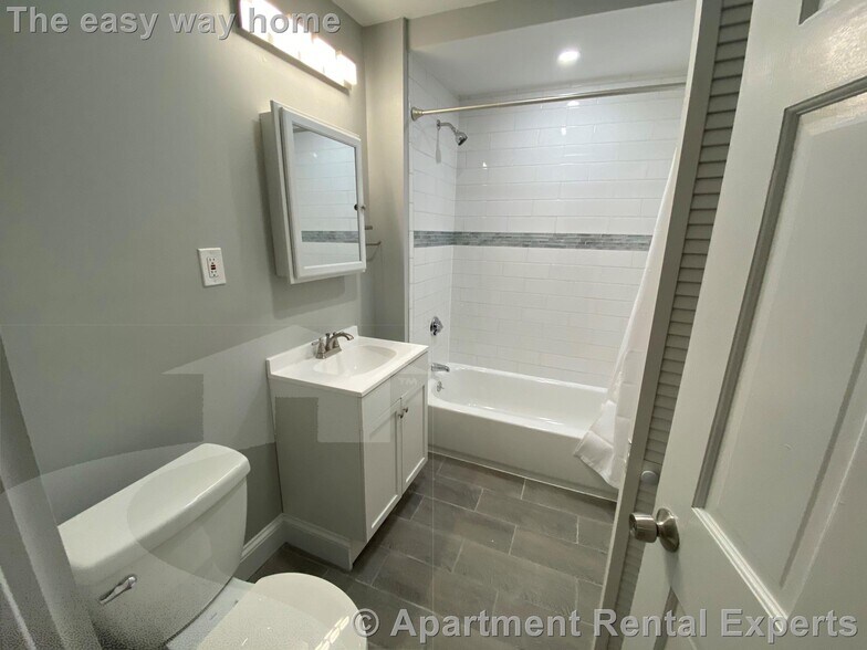 Building Photo - 73 Hall Ave