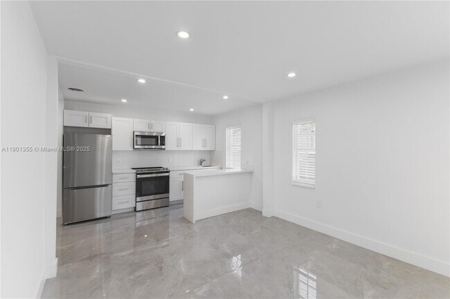 Building Photo - 2320 NW 55th St