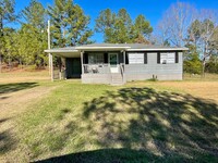 Building Photo - 3 Bed/1 Bath for Rent in Brandon 042! Pear...