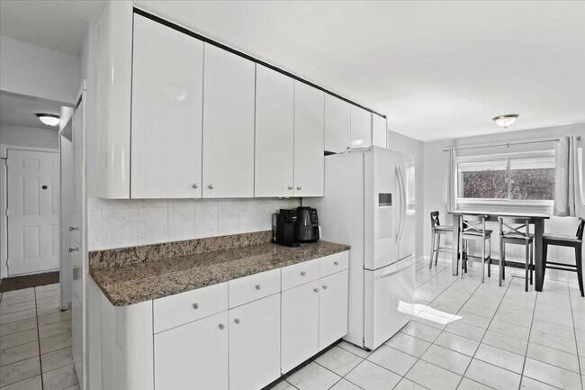 Building Photo - 29945 Everett St