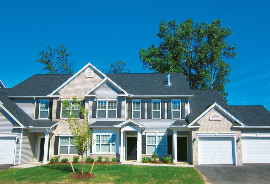 Cambridge Heights 1699 Penfield Rd Rochester NY 14625 Apartment Finder