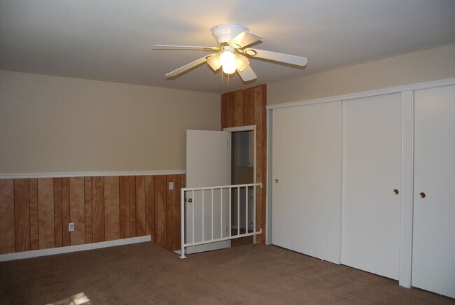 Building Photo - 4 Bedroom Home in Southwest Reno!
