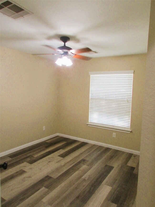 Building Photo - 6402 Sweet Orchid Ln