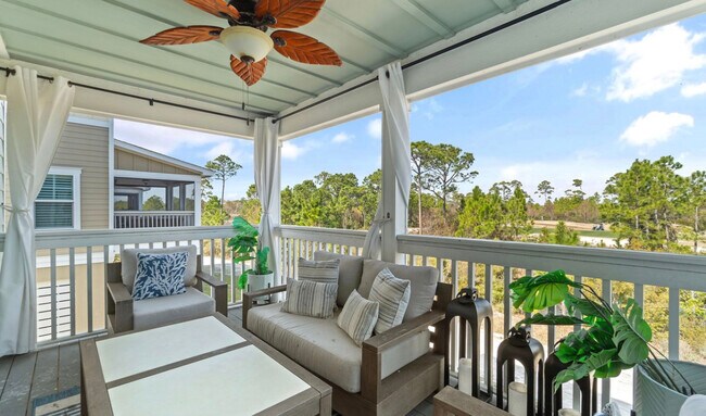 Building Photo - 6598 Carlinga Dr