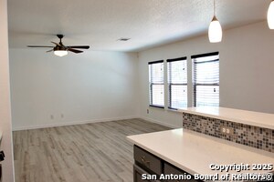 Building Photo - 46 Viking Oak