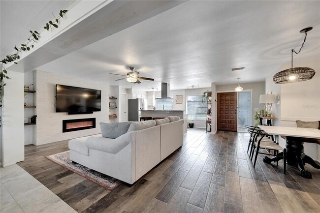 Building Photo - 2138 Timber Ln