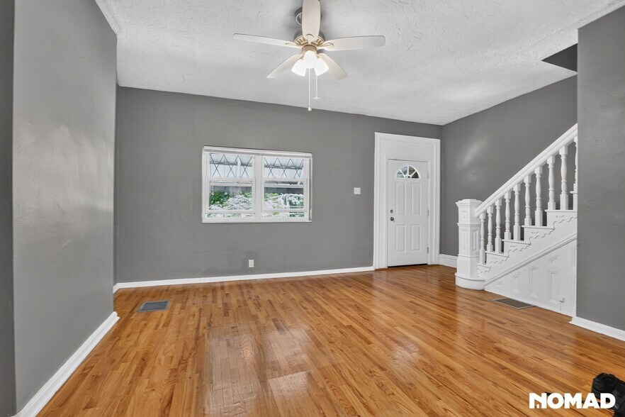 Building Photo - 1117 Chartiers Ave