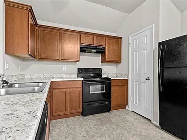 Building Photo - 5018 W Claxton Cir