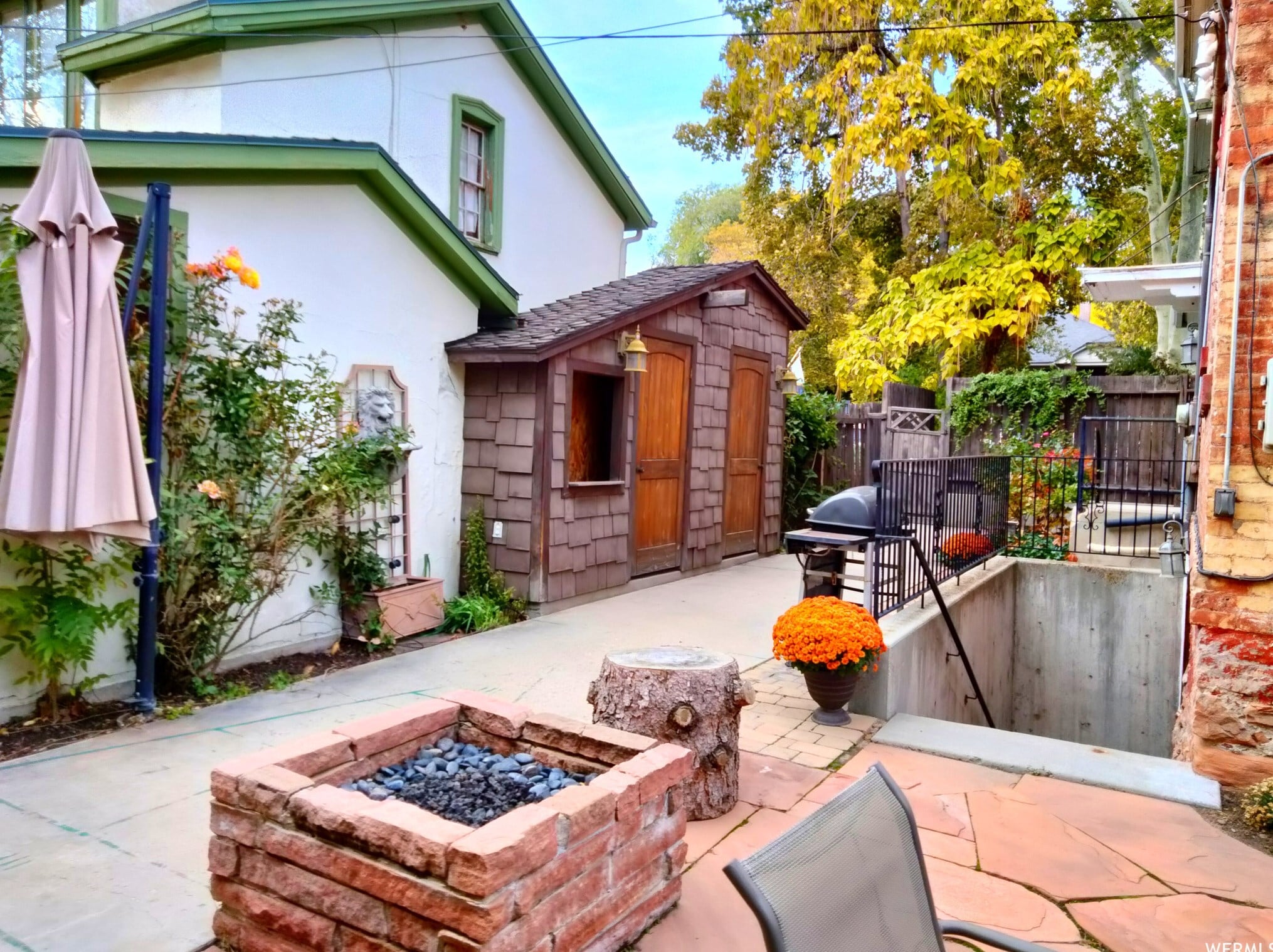 Building Photo - 486-1 E 3rd Ave