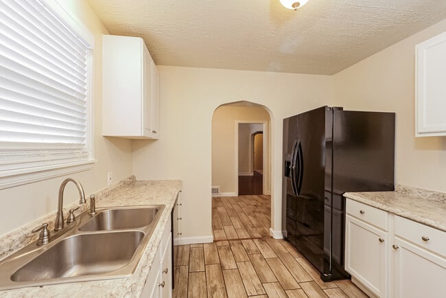 Building Photo - 5117 Palmer Dr