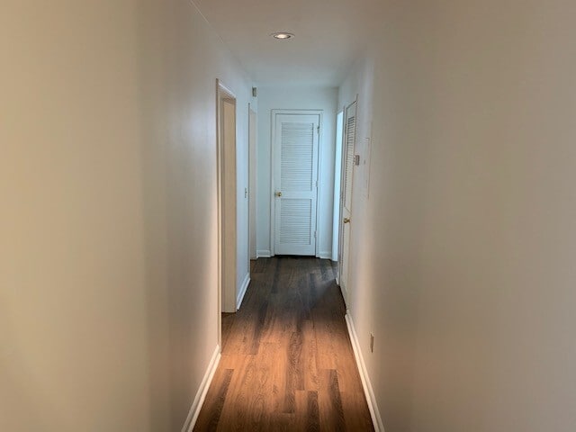 Building Photo - 2106 Fairfax Ave