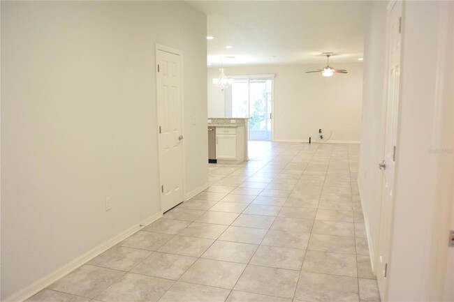 Building Photo - 1213 Grantham Dr