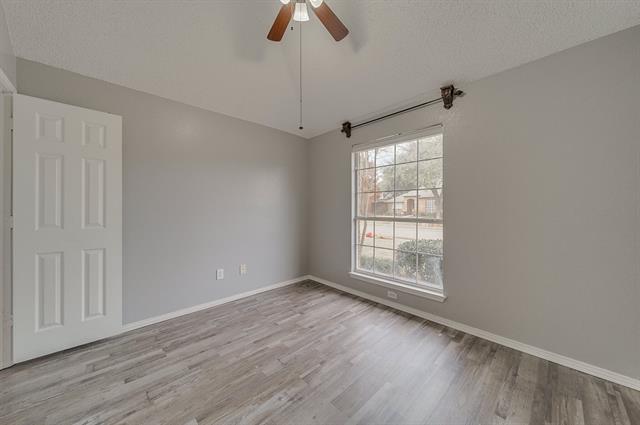 Building Photo - 10617 Memphis Dr