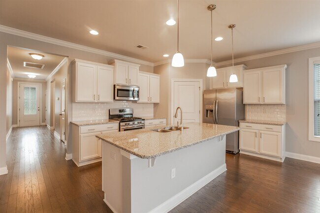 Building Photo - 149 Laurel Hill Pl