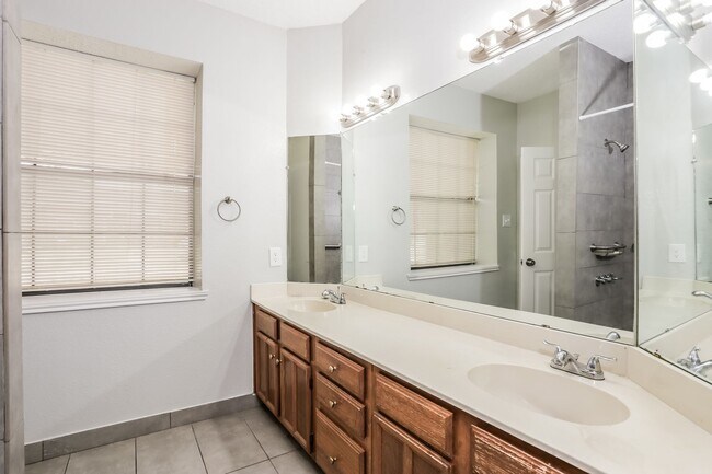 Building Photo - 4 BR/3BA | Newly Renovated Single Family Home |2-Car Covered Parking | Nice backyard!