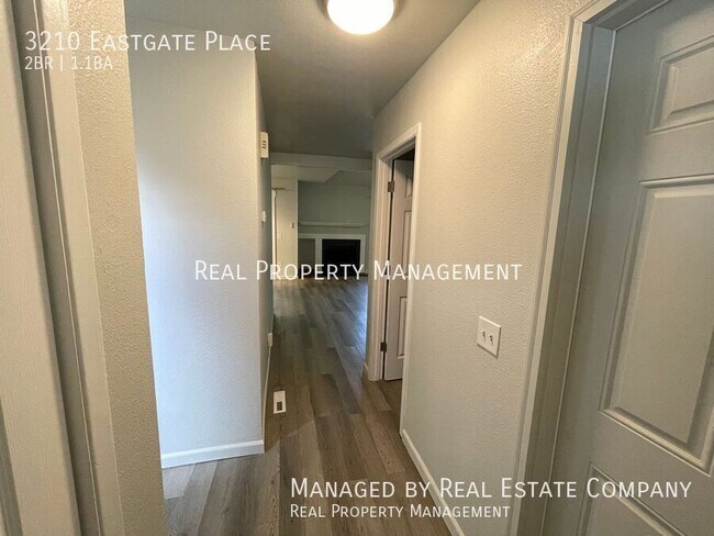 Building Photo - 3210 Eastgate Pl
