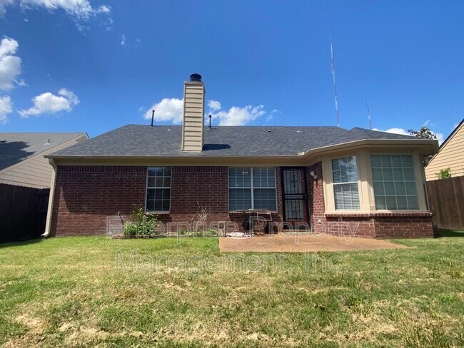 Building Photo - 7125 Showboat Ln