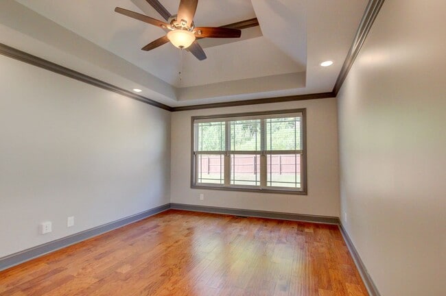 Building Photo - Sango Special.  Exit 11 Special